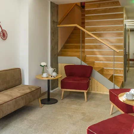 Pensjonat Ribeiredge 3*